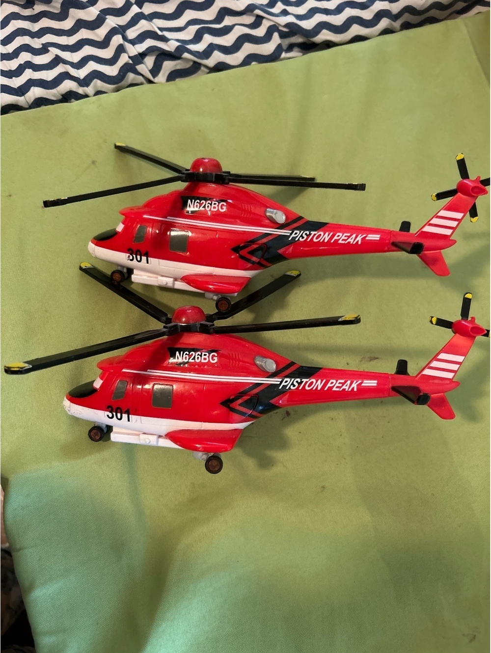 Piston Peak rescue choppers x2